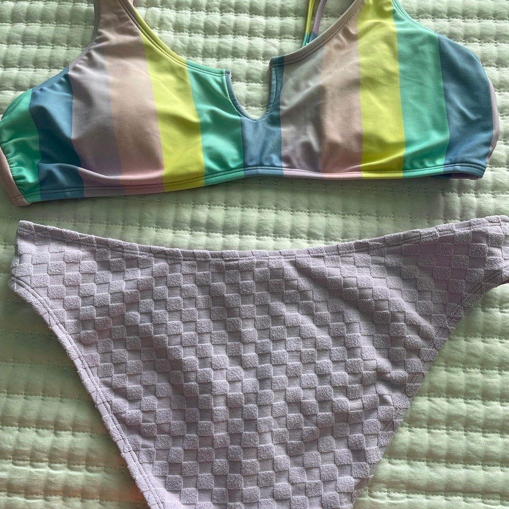 Colorful Striped Summer Bikini Set - Picture 9 of 10
